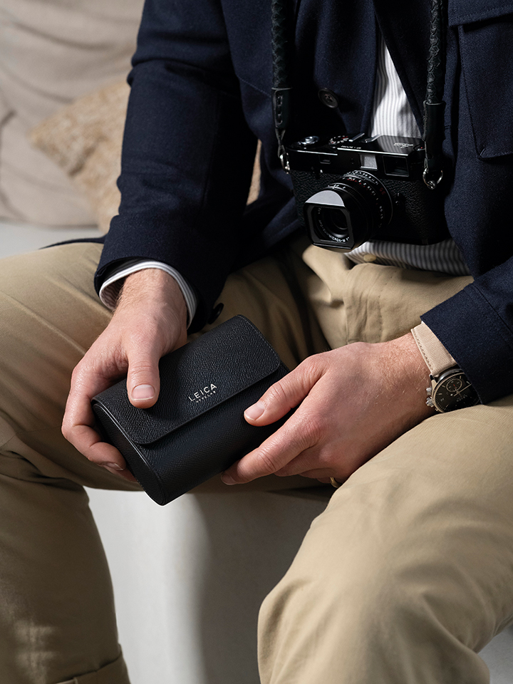 ライカ スモールレザーグッズ