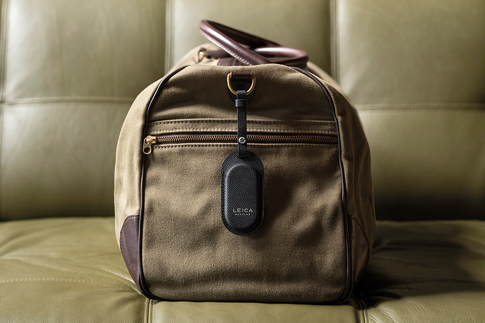 ライカ スモールレザーグッズ