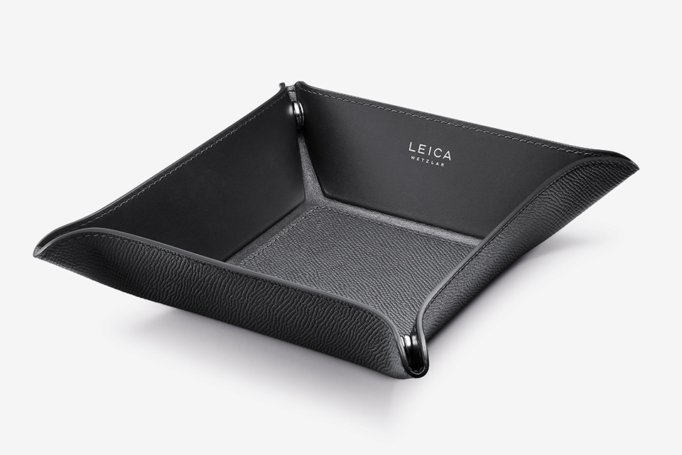 ライカ スモールレザーグッズ