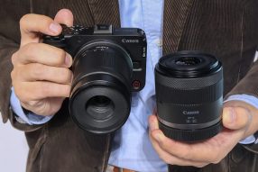 EOS R50 V・ダブルズームキット
