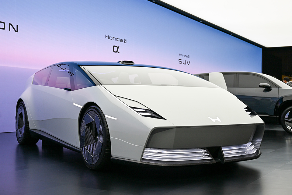 ニコン ZR ジャパンモビリティショー実写レビュー