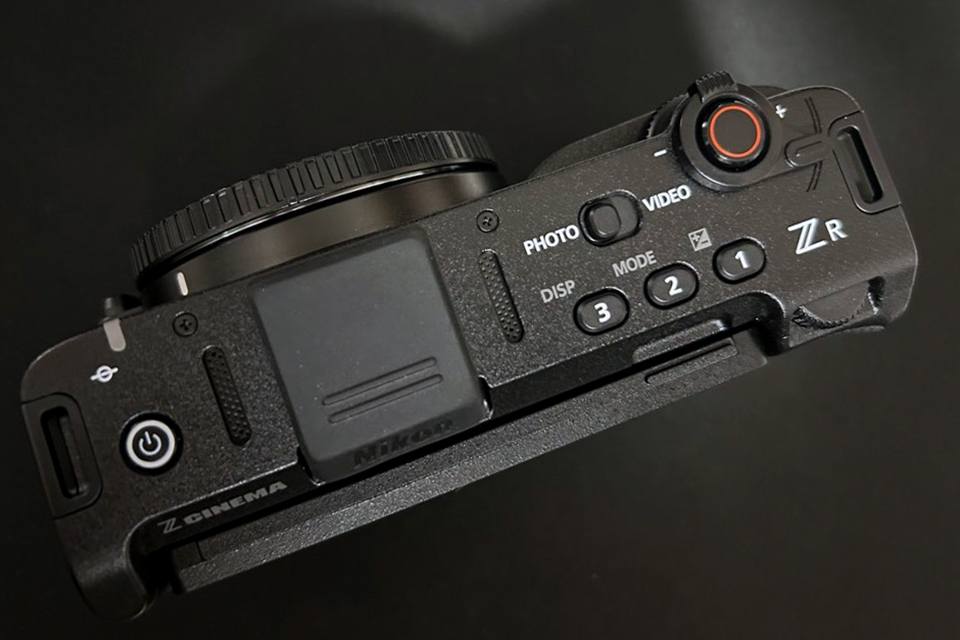 ニコン ZR ジャパンモビリティショー実写レビュー