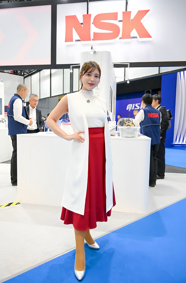 ニコン ZR ジャパンモビリティショー実写レビュー