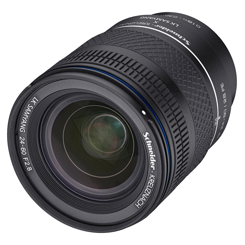 グッと軽く小さく！ クリーミーなボケが楽しめるF2.8通しの大口径標準