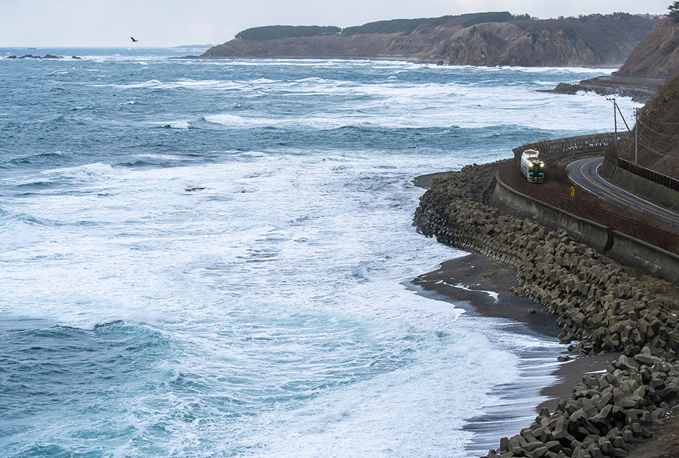 入選「元日の五能線」安保邦夫
