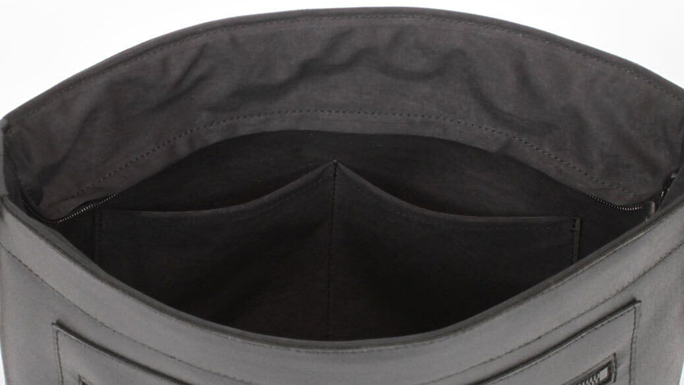 ハーフカメラバッグ