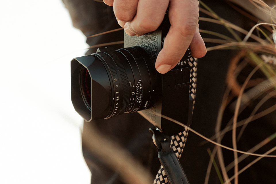 ライカQ3モノクローム