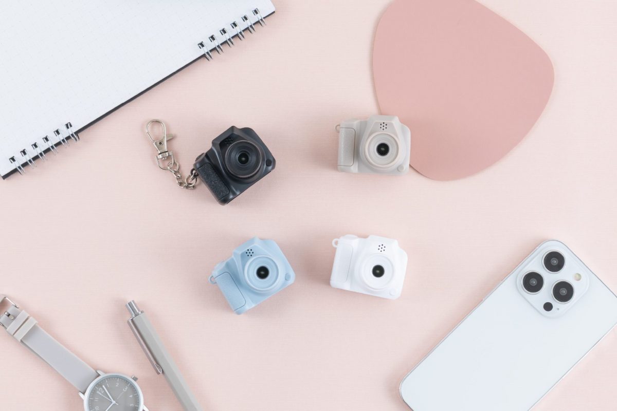 とにかく小さい！ 気軽に持ち歩ける3種類のデジタルカメラ「ナカメラ