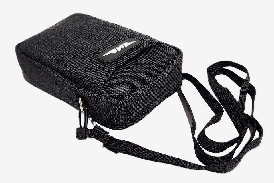 JNR ロゴマーク付きショルダーポーチ (撥水タイプ)