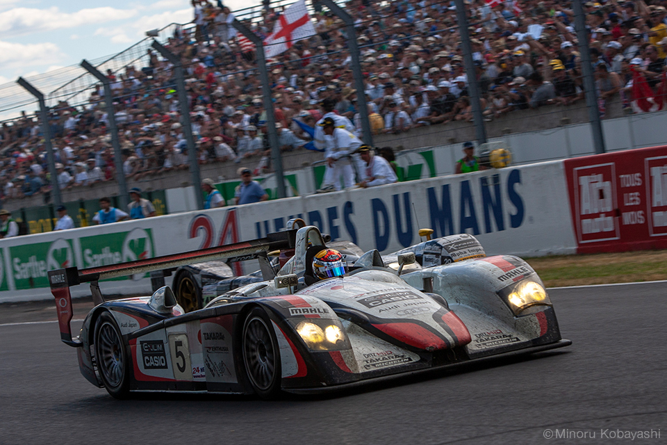 小林稔 報道写真・作品展「CHASING GRACE」