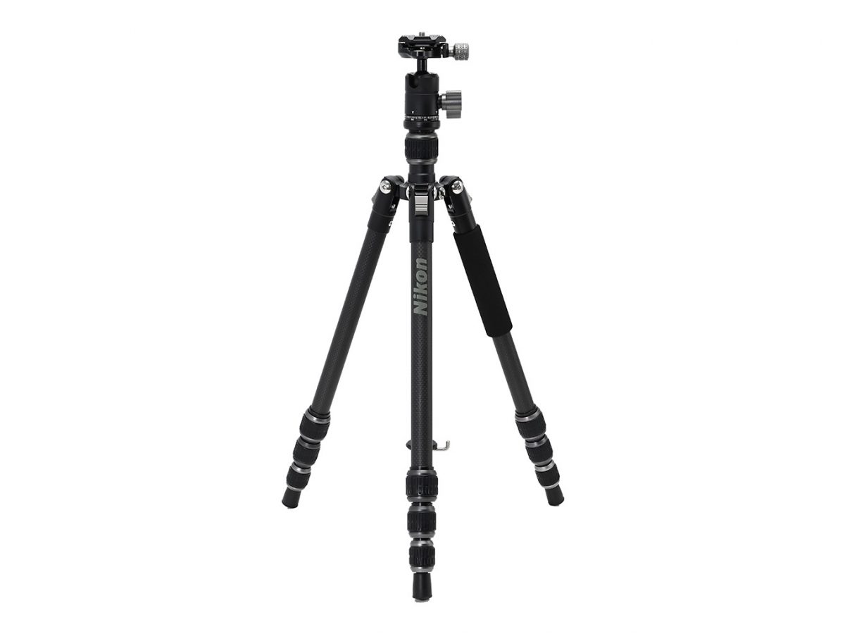 【中古】Nikon コンパクトアウトドア三脚(16749)。 Nikon Lightweight Camera Stand - Compact Outdoor Tripod 16749