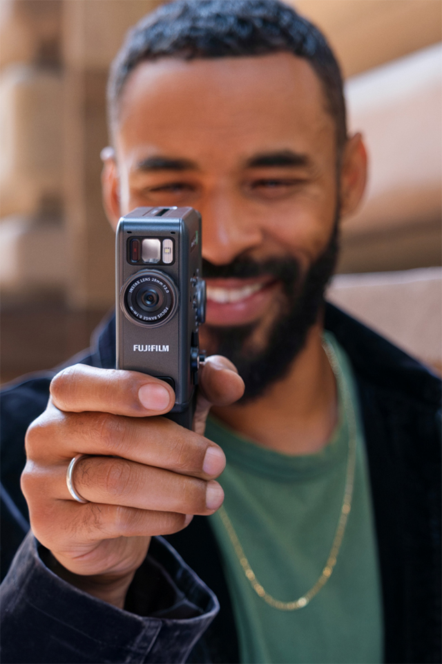 instax mini Evo Cinema