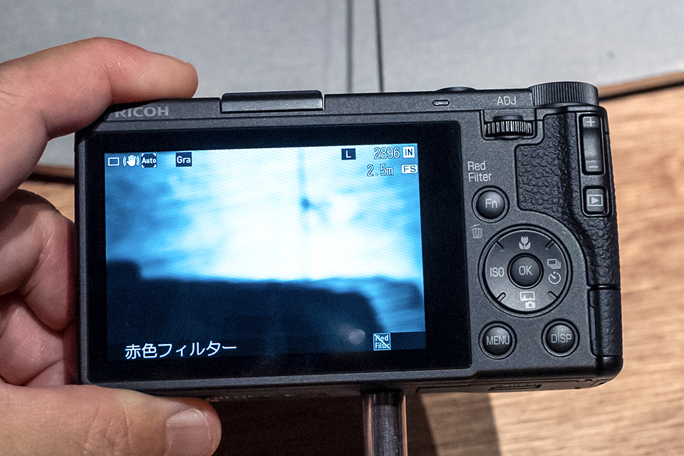 モノクロ専用スナップシューター「RICOH GR IV Monochrome」を触ってき