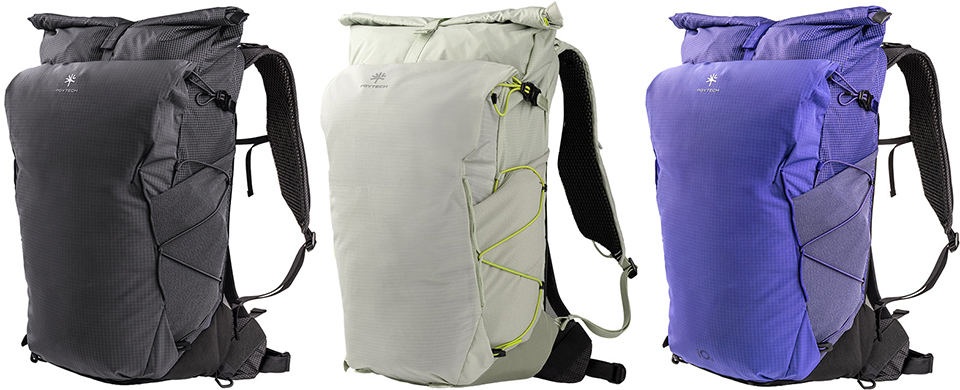 背面フルオープン＋サイドから出し入れOK、長時間の移動でも疲れにくい