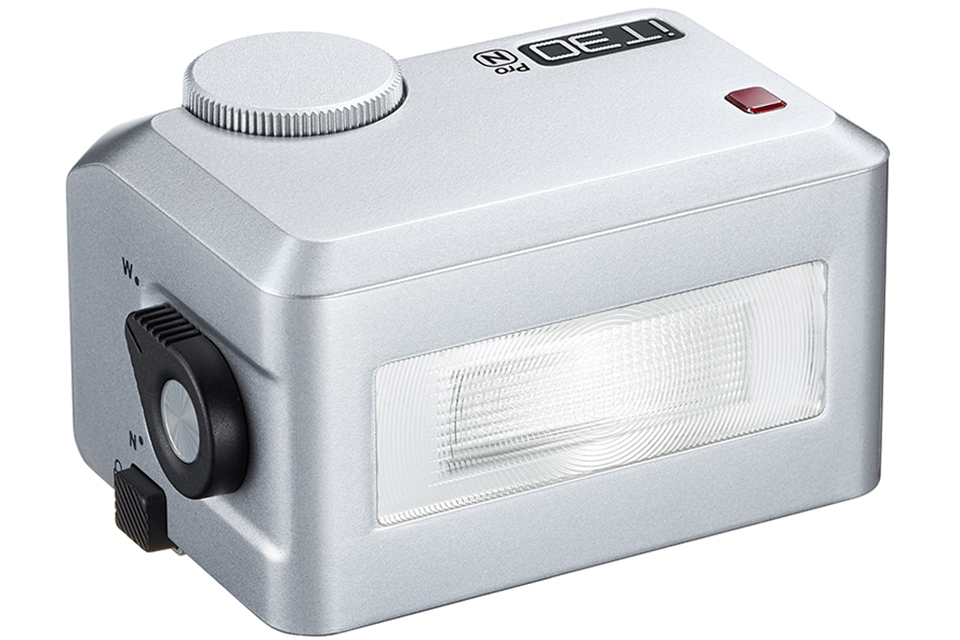 トコ@プロフ必読 ディフューザー内蔵の超小型TTLフラッシュ「GODOX iT30 Pro」ニコン用