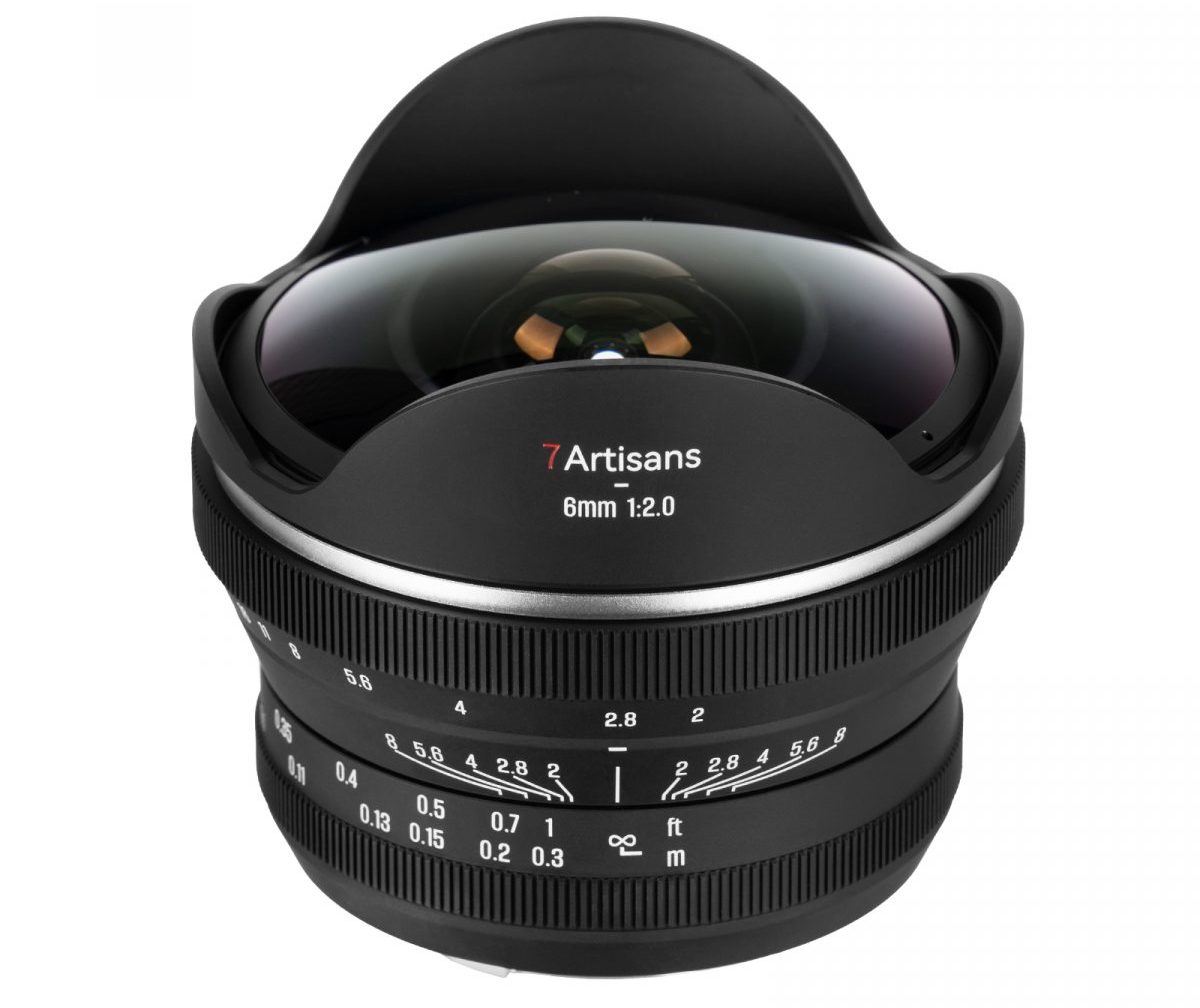 実売3万円台で楽しめる魚眼レンズが登場！ 最短撮影距離0.1mで接写も