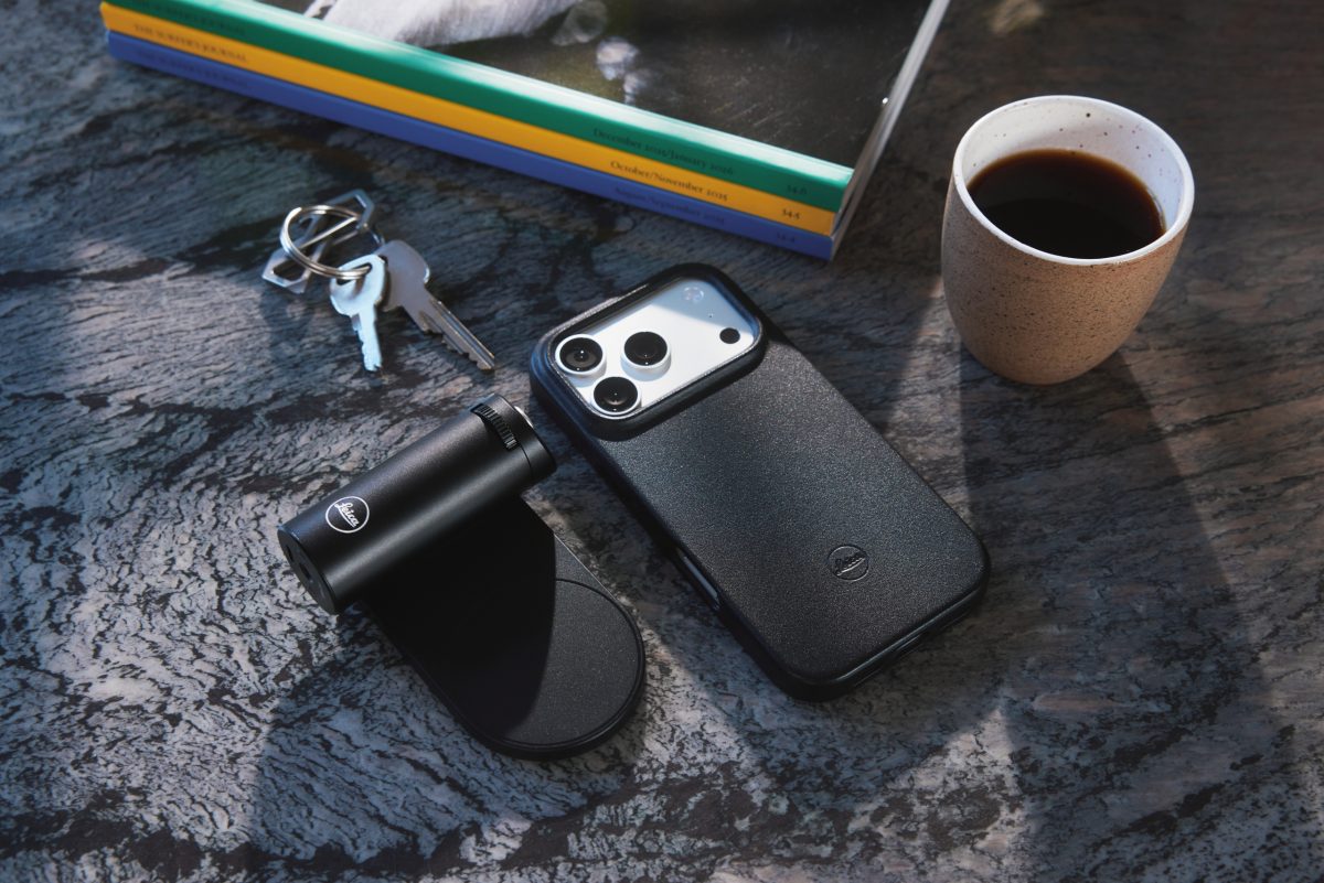 ライカのプレミアムiPhoneケースが登場！ 上質なブラックレザー製の