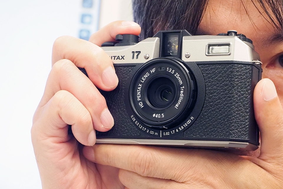 リコーイメージング PENTAX 17