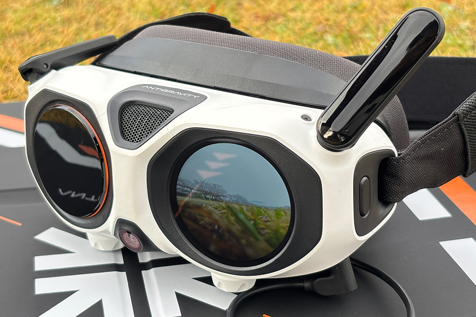 Antigravity A1 レビュー