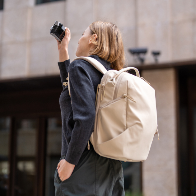 OneGo Lite バックパック 12L