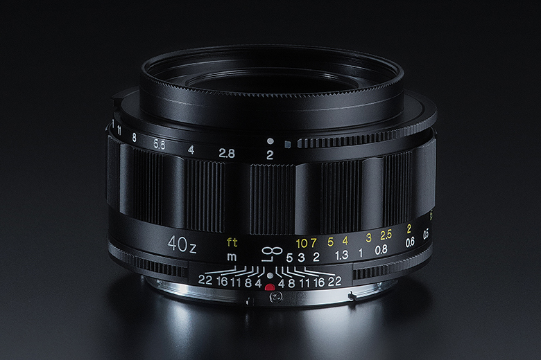 セブンフォーカス  40本 銘玉の名を冠したコンパクトな標準レンズ「SEPTON 40mm F2 Aspherical