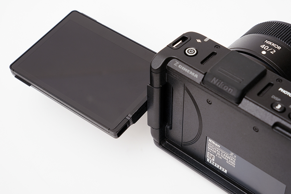 ニコン ZR レビュー