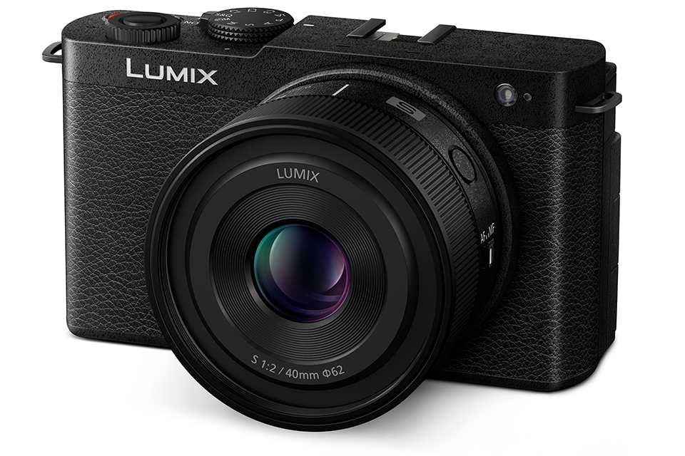 LUMIX S 40mm F2