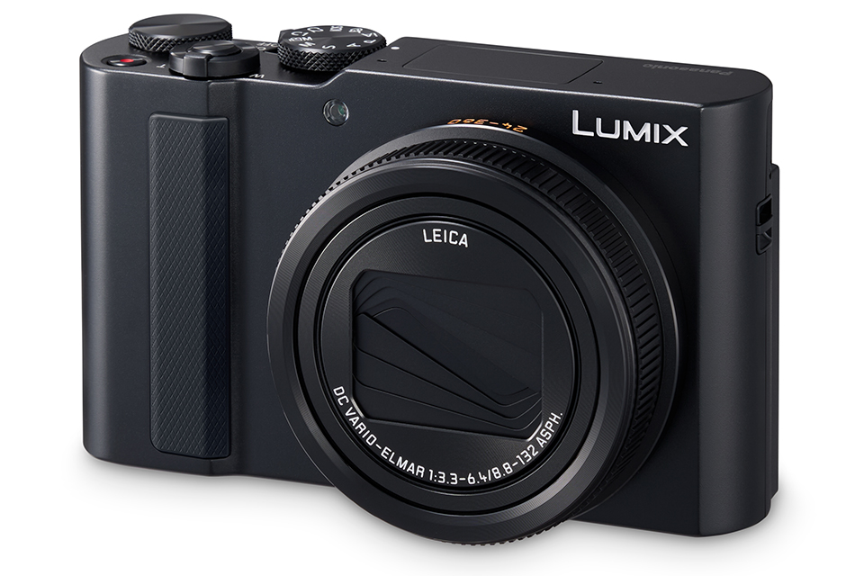 LUMIX TX3