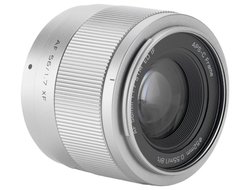 開放F1.7が3万円台！ 小型軽量の中望遠レンズ「Viltrox AF 56mm F1.7