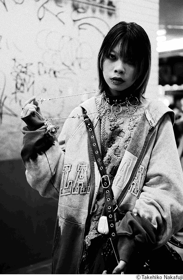 街が見せる二度とない瞬間をOM-3で切り取った 中藤毅彦写真展「Street