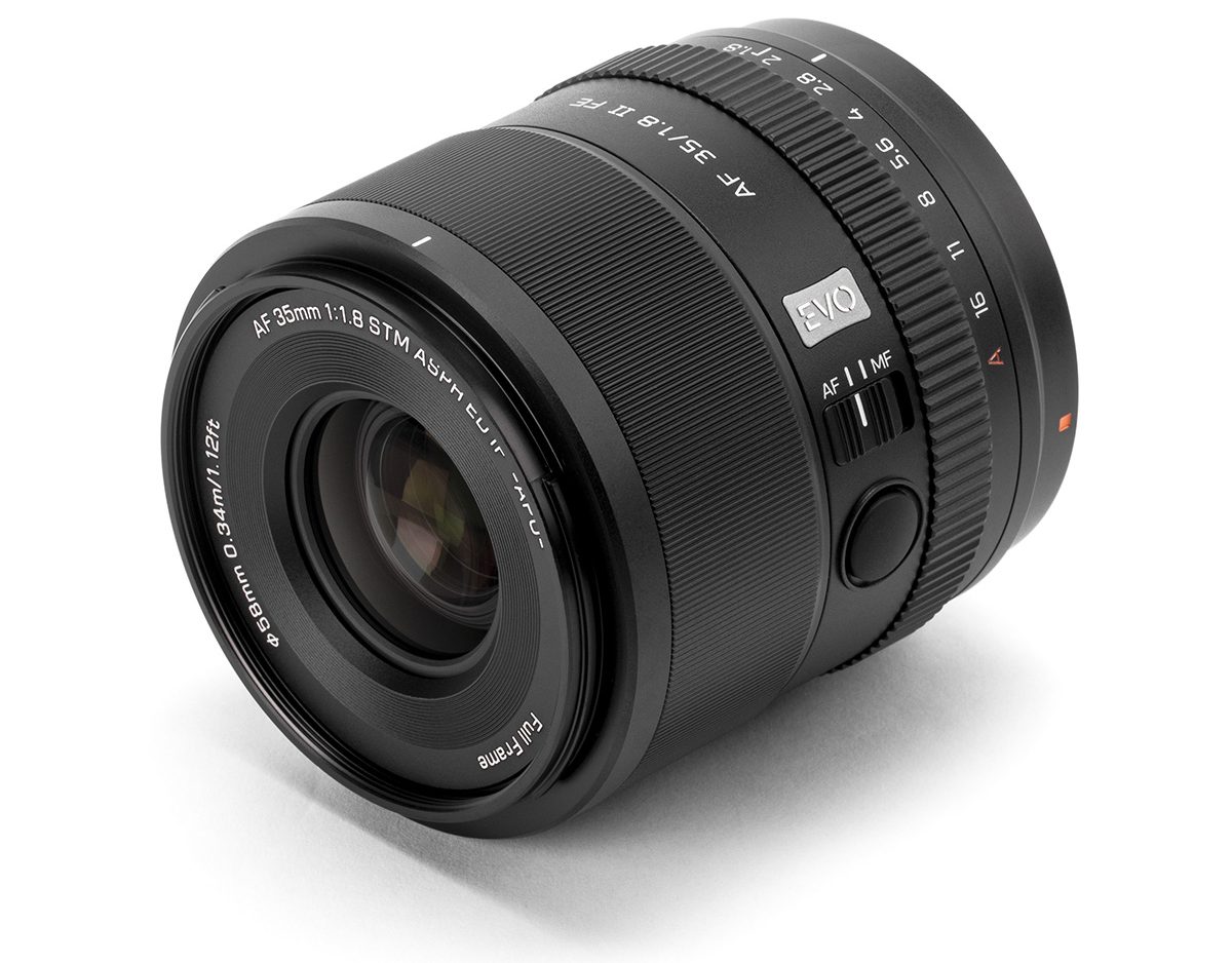 性能・機動性・価格が好バランス! 日常使いできる開放F1.8の広角 性能・機動性・価格が好バランス! 日常使いできる開放F1.8の広角