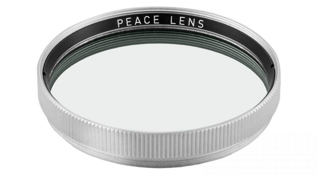 35mm F1.4で味わうクラシックな写り！ スチールリム風の広角レンズ