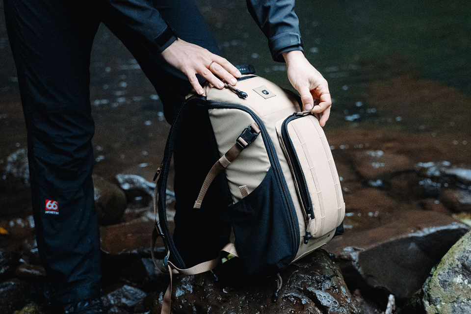 PolarPro RoadRunner 8L バックパック