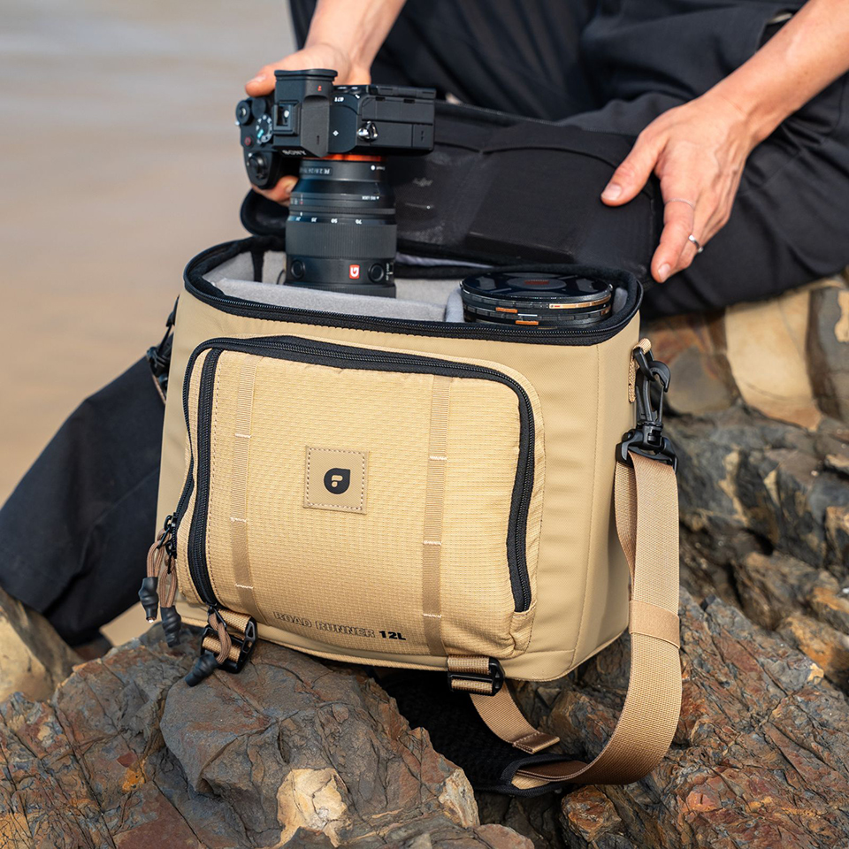 PolarPro RoadRunner 12L ショルダーバッグ