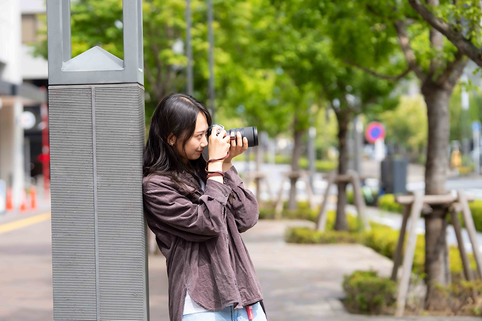 相沢菜々子×タムロン 17-70mm F/2.8 Di III-A VC RXD ニコンZマウント