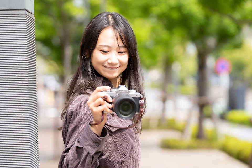 相沢菜々子×タムロン 17-70mm F/2.8 Di III-A VC RXD ニコンZマウント