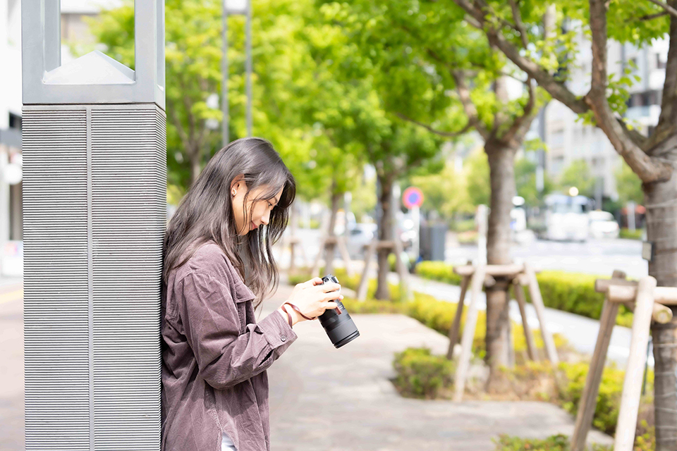 相沢菜々子×タムロン 17-70mm F/2.8 Di III-A VC RXD ニコンZマウント