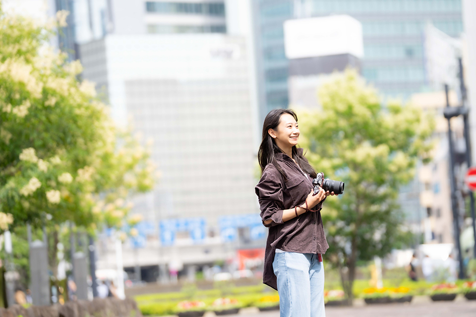 相沢菜々子×タムロン 17-70mm F/2.8 Di III-A VC RXD ニコンZマウント