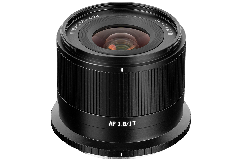 軽くて明るい3万円台の広角レンズ「TTArtisan AF 17mm f/1.8 Air APS-C