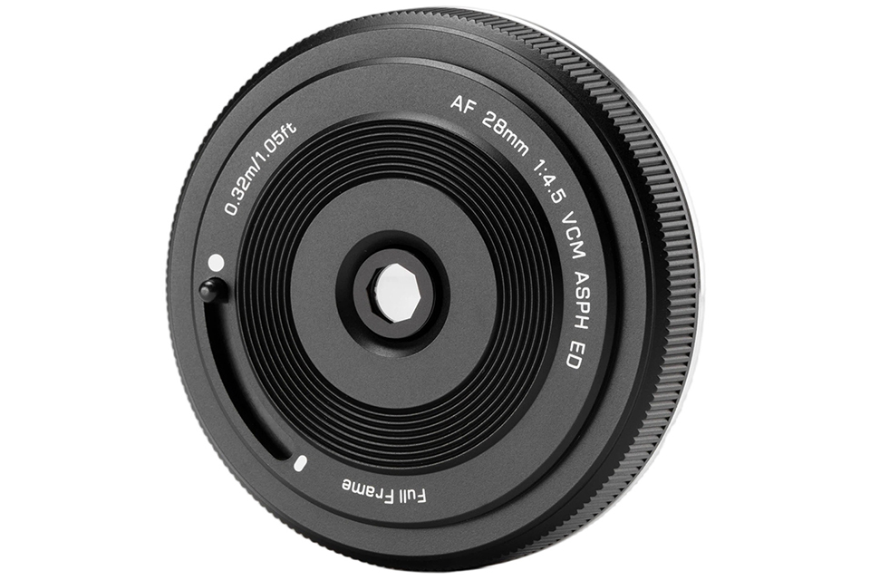 実売1万円台！ レンズキャップ不要の超軽量パンケーキレンズ「Viltrox