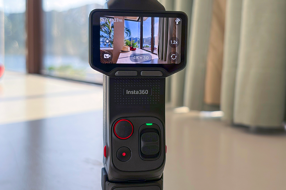 Insta360 Luna Ultra レビュー
