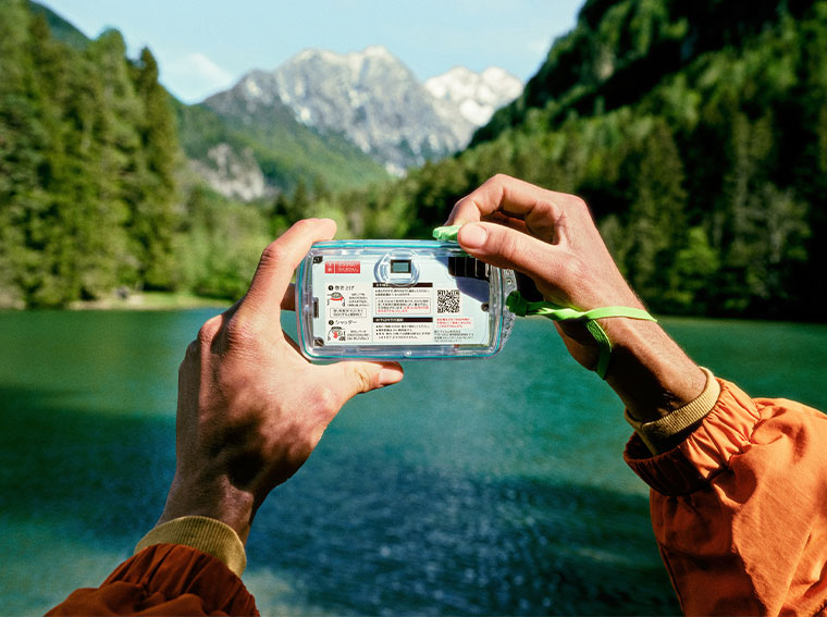 写ルンです」40周年記念！ 水深10m対応の防水モデル「写ルンです