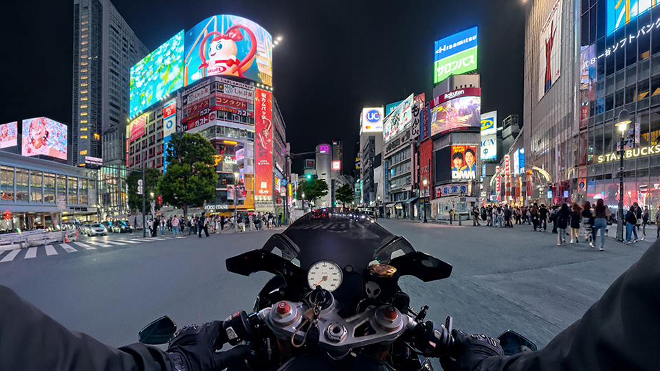 Insta360 X6