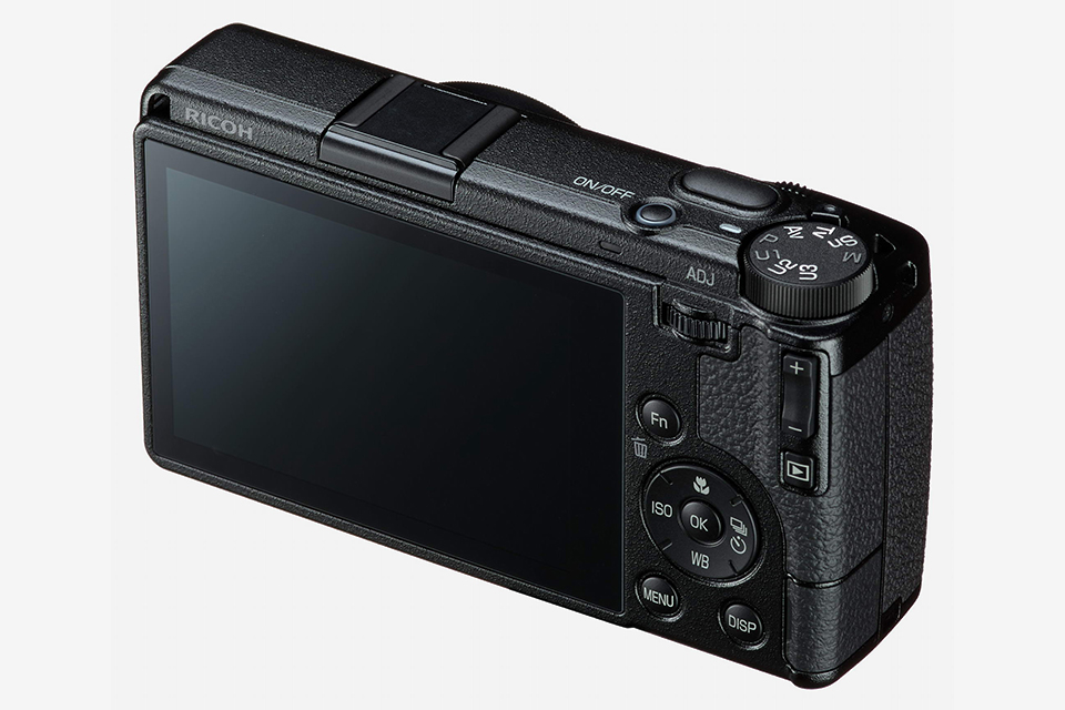 【レア】 RICOH コンパクトデジタルカメラ ズームレンズ 40mm相当のレンズを搭載した「RICOH GR IVx」が出る！ 標準域をカバー