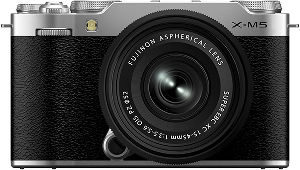 第3位　富士フイルム X-M5 XC15-45mmレンズキット (シルバー)