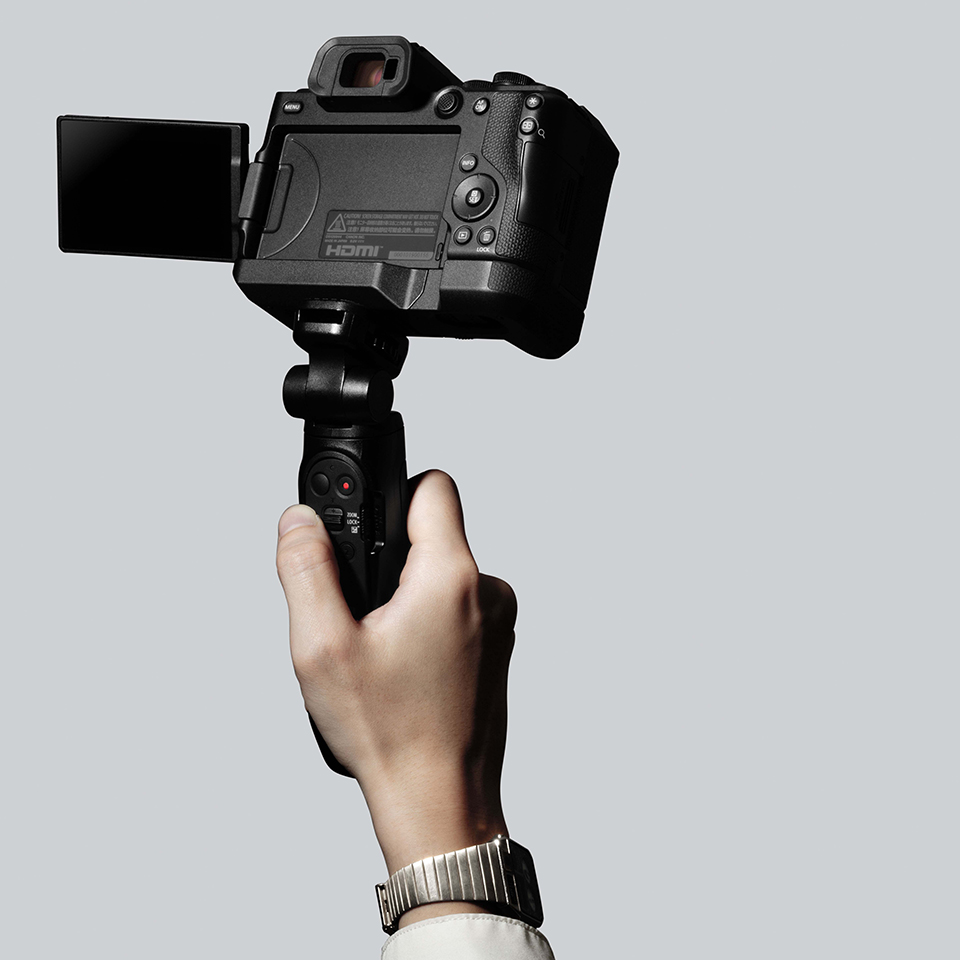 EOS R8 Mark II ＋ HG-1000TBR