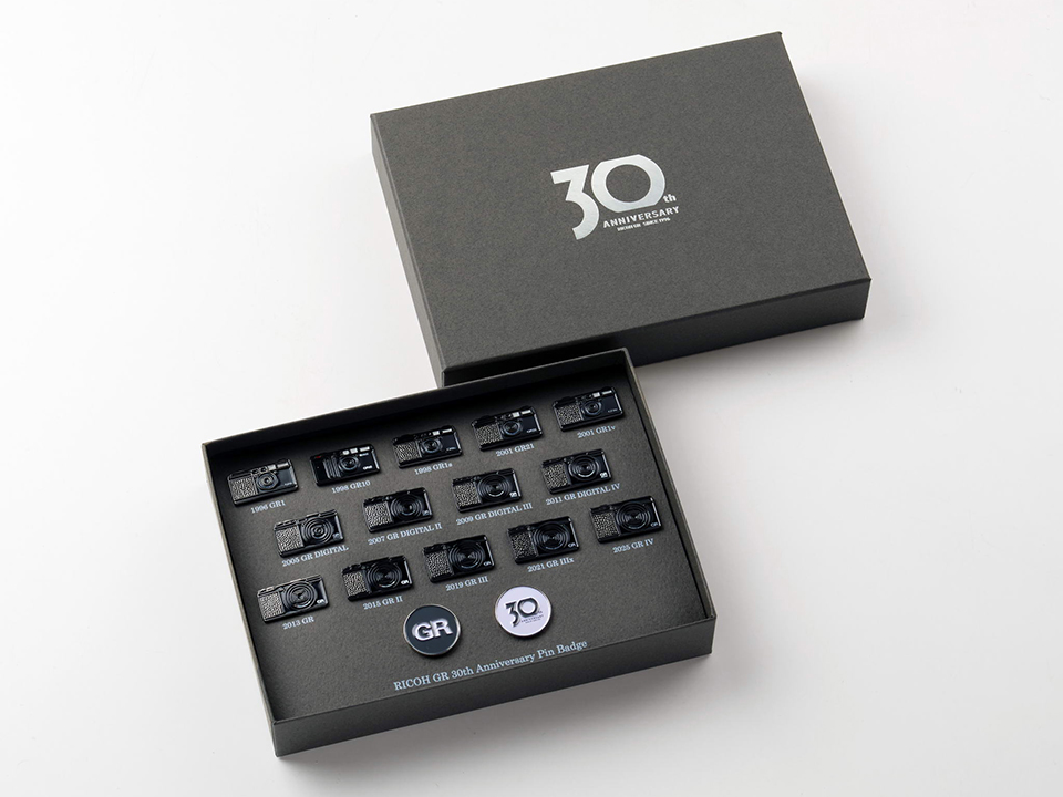 RICOH GR IV 30th Anniversary Edition Kit
