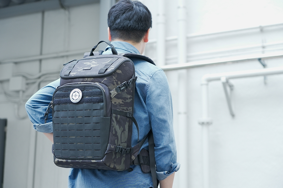 ダークライト20L スペシャルエディション