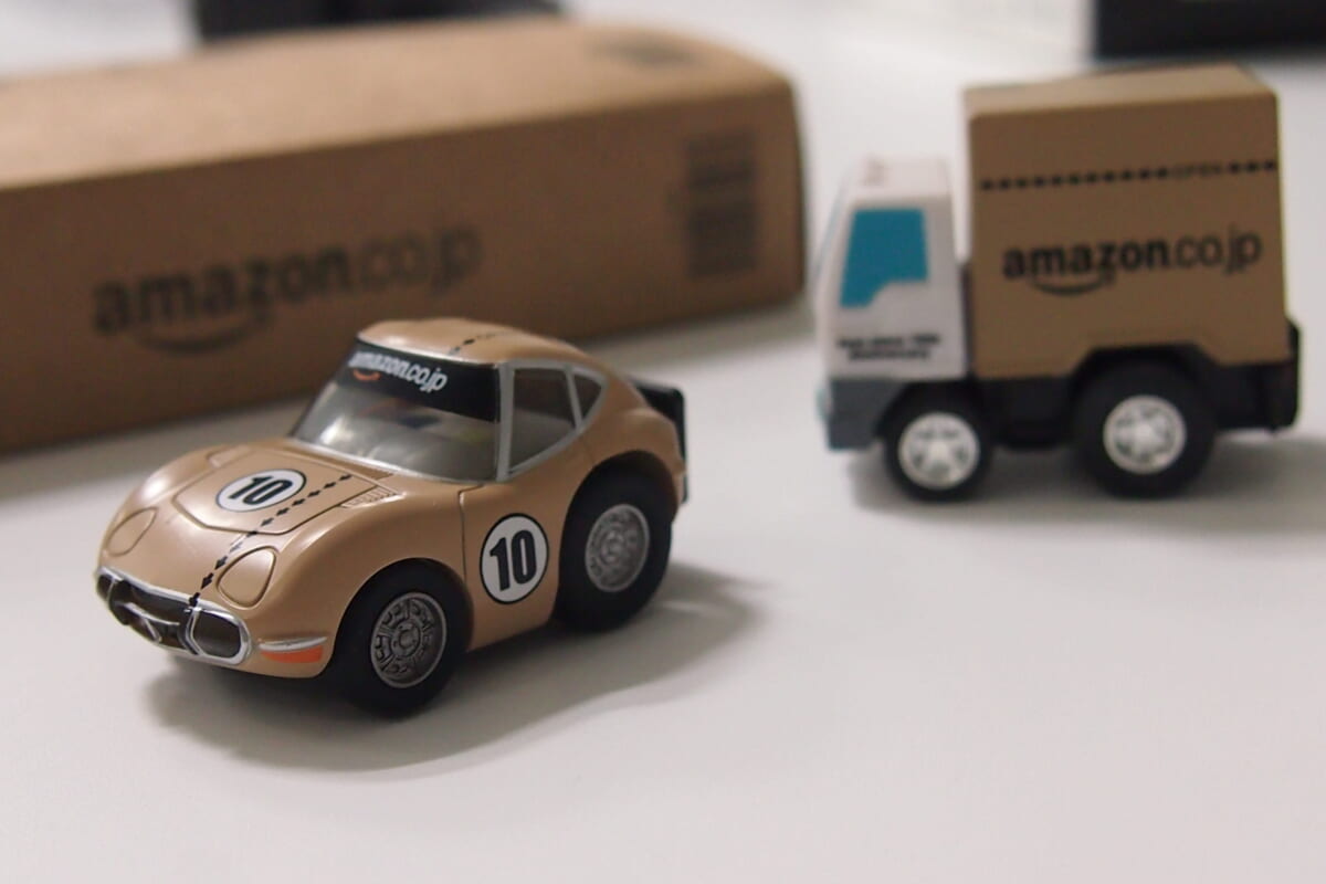 Amazon「おもちゃストア　10周年記念チョロQセット」のクオリティが本気すぎる件