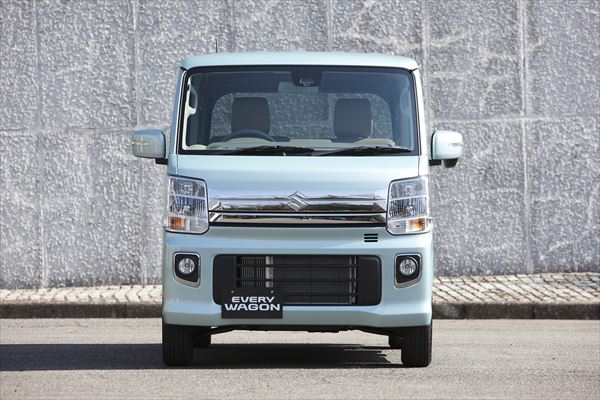 オン／オフどちらもイケる「走る道具箱」
